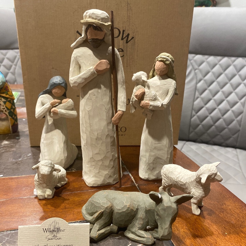 Willow tree nativity